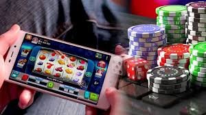 Filipino player installing 88jili app on Android phone showing download steps